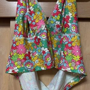 Size 1x crop top halter top